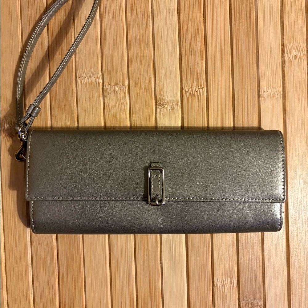 Coach 1941 Silver Metallic Leather Clutch